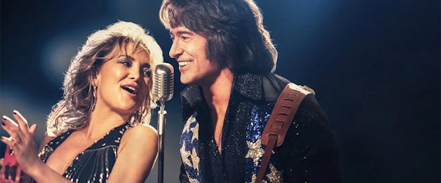 Song Sung Blue – New Year's Eve Preview