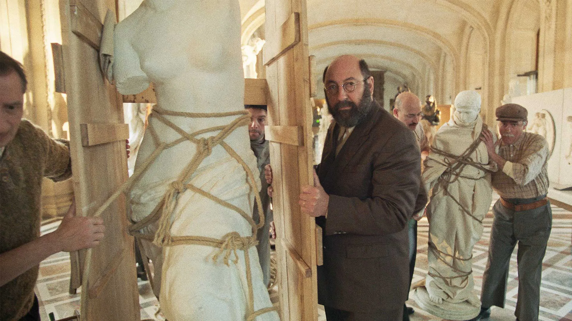 The Heroes of the Louvre