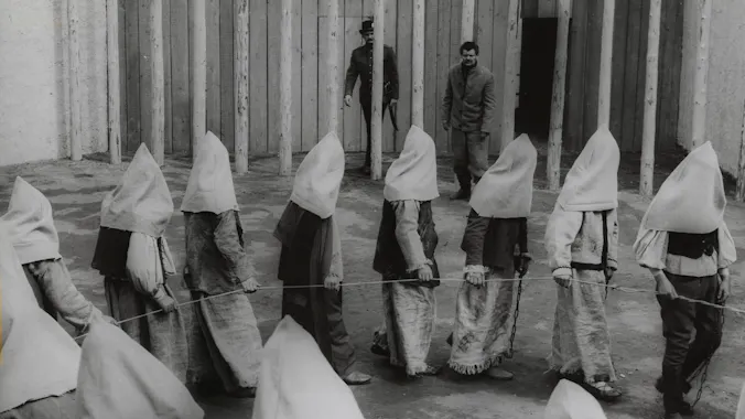 The Round-Up (1966)