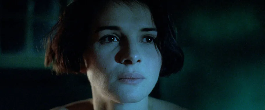 Three Colours: Blue (1993)