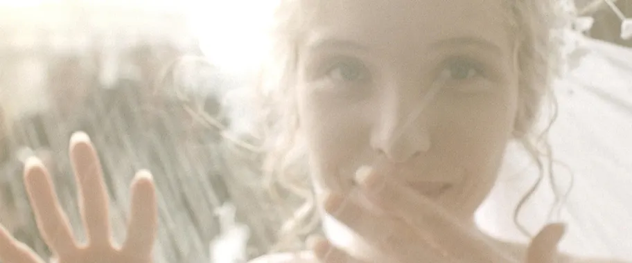 Three Colours: White (1994)