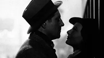 Port of Shadows (1938)